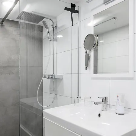 Gaesteappartements Mechels アパート ヴィルンスドルフ